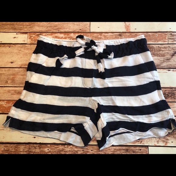 Ann Taylor loft shorts - Picture 1 of 1